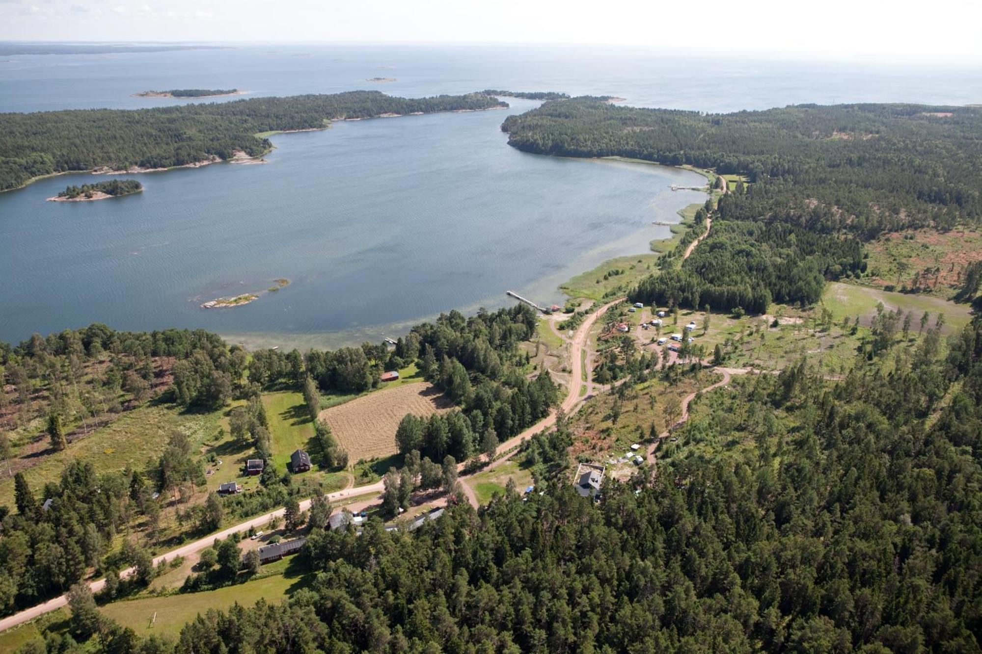 Soederhagen Camping Och Gaesthem Hotel Eckero Exterior photo